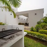 3Br Centric House W/ Pool, Bbq And Great Amenities